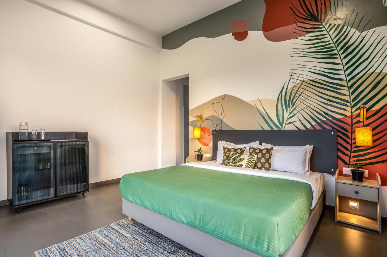Casa Boho By Stayvista - Contemporary Design, Farm-View, Swimming Pool & Indoor Games For A Chic Retreat 나식 외부 사진